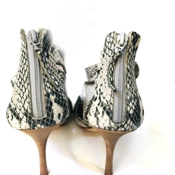 BCBG Max Azria Snake Print Heels • Size 9.5 US • Stiletto Pumps • Animal‑Print S - Picture 5 of 6
